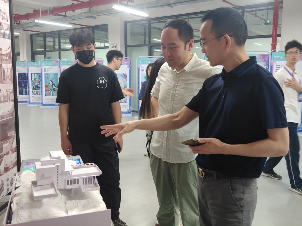 ballbet������(�й�)����ɭ����